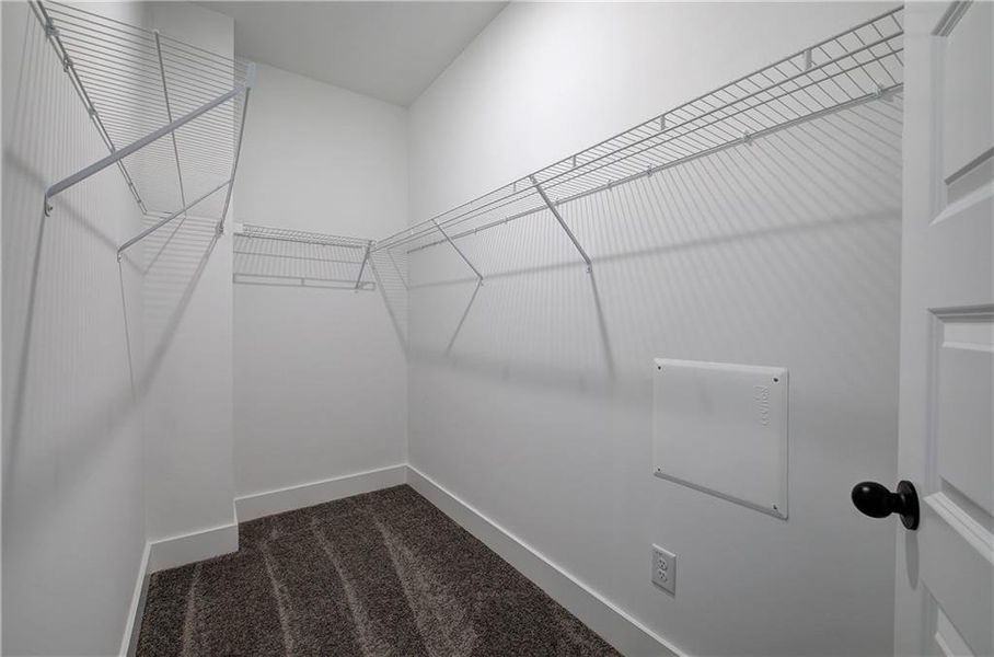 Spacious, unfurnished interior of a new home in , Cartersville (Image 27).