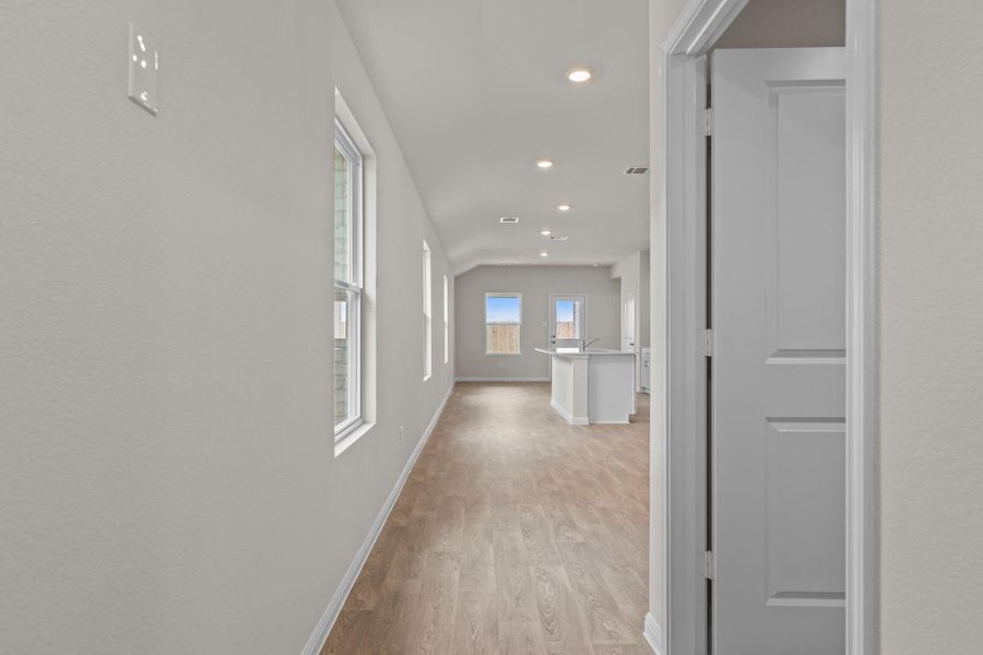 Spacious, unfurnished interior of a new home in Whisper South, San Marcos (Image 24). Spacious, unfurnished interior of a new home in Whisper South, San Marcos (Image 24).