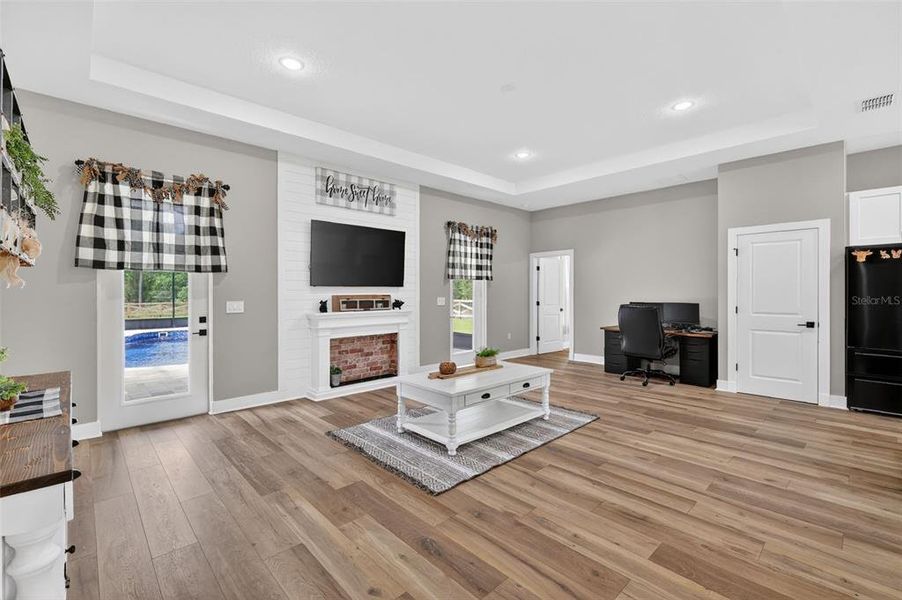 Furnished interior view inside a new home in , Dunnellon (Image 36).
