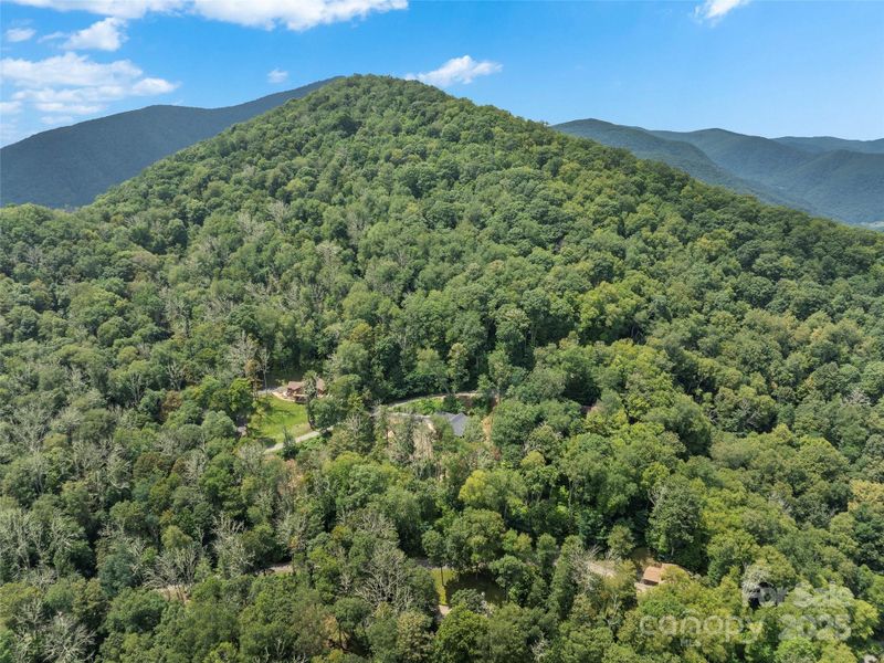 Image 43 of a home in .