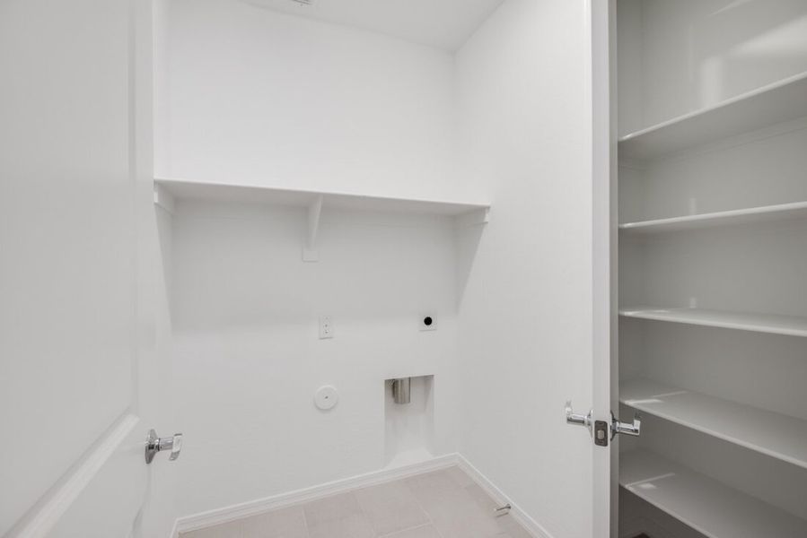 Image 27 representing the Quartz by Taylor Morrison in Artisan at Asante Discovery Collection, Surprise, AZ. Image 27 representing the Quartz by Taylor Morrison in Artisan at Asante Discovery Collection, Surprise, AZ.