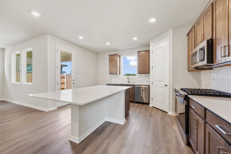 Furnished interior view inside a new home in The Cottages at La Cima, San Marcos (Image 7). Furnished interior view inside a new home in The Cottages at La Cima, San Marcos (Image 7).