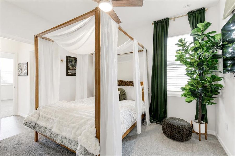 Furnished interior view inside a new home in Archers Mill, Ormond Beach (Image 16).