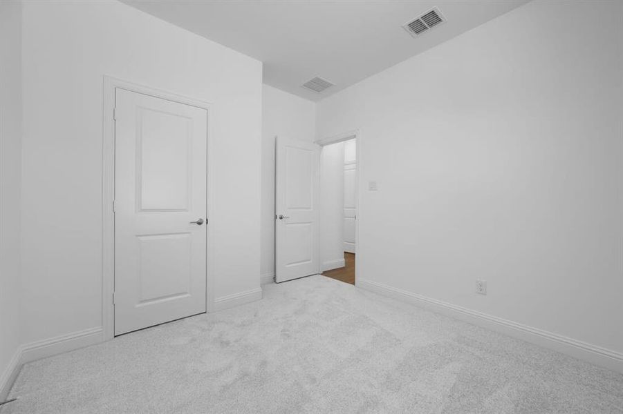 Spacious, unfurnished interior of a new home in North Sky Celina, Celina (Image 21). Spacious, unfurnished interior of a new home in North Sky Celina, Celina (Image 21).