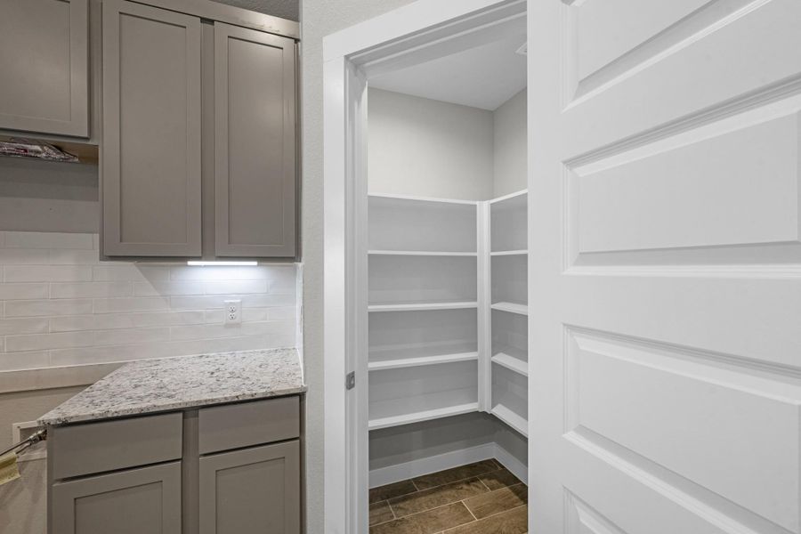 Furnished interior view inside a new home in Huntington Place, Rosharon (Image 7).