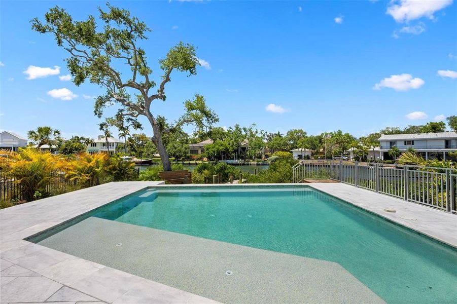 Community amenities in , Sarasota (Image 71).