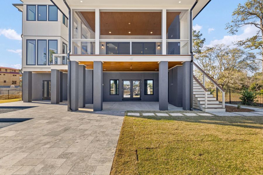 Exterior details and patio area of a home in , Charleston (Image 42).