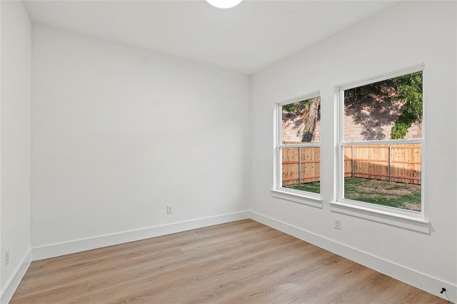 Spacious, unfurnished interior of a new home in , Dallas (Image 14).