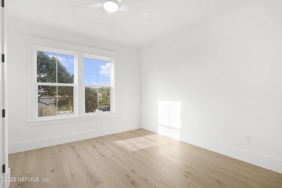 Spacious, unfurnished interior of a new home in , St. Augustine (Image 21).