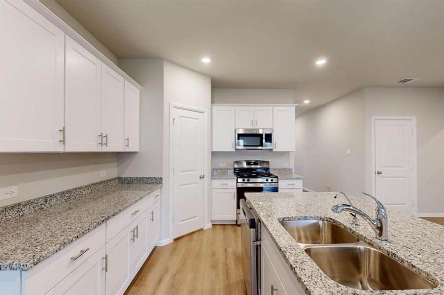 Furnished interior view inside a new home in Forest Park, Princeton (Image 9). Furnished interior view inside a new home in Forest Park, Princeton (Image 9).