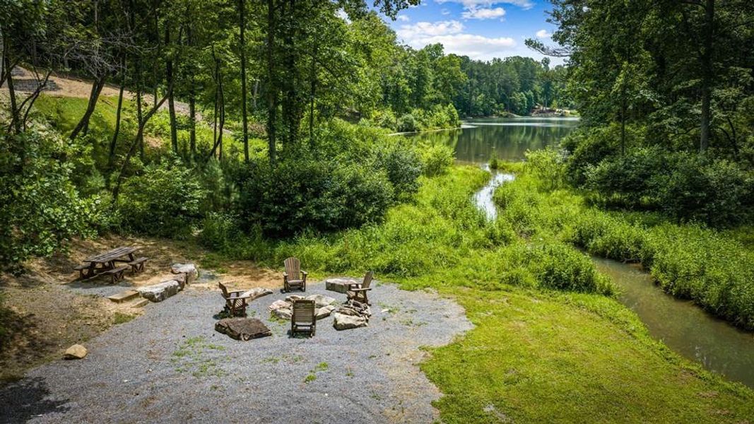 Natural landscape and outdoor views near in Ellijay (Image 91). Natural landscape and outdoor views near in Ellijay (Image 91).