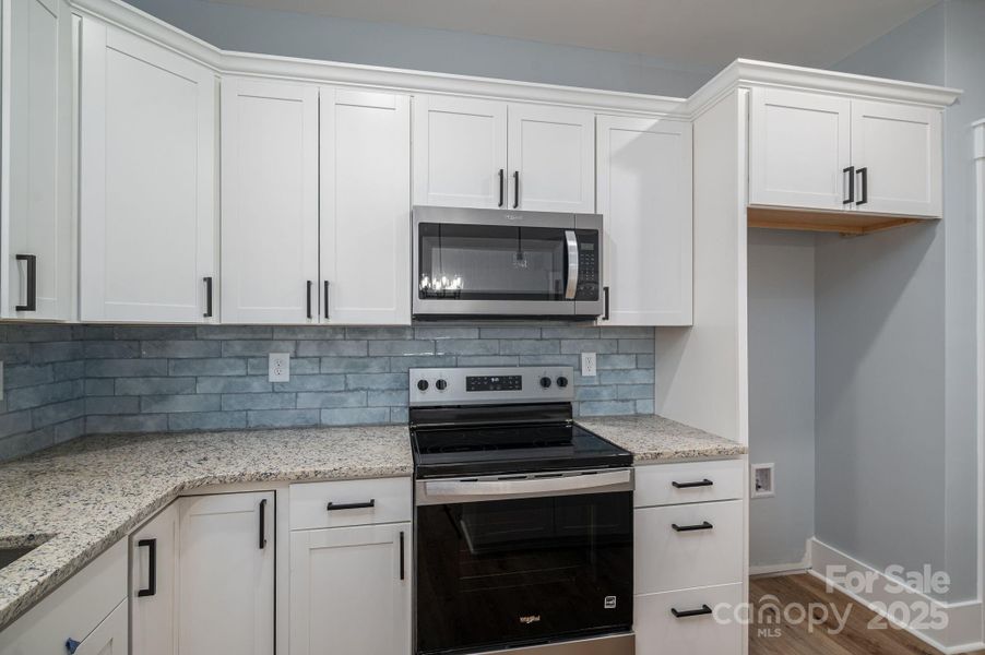 Image 31 of a home in .