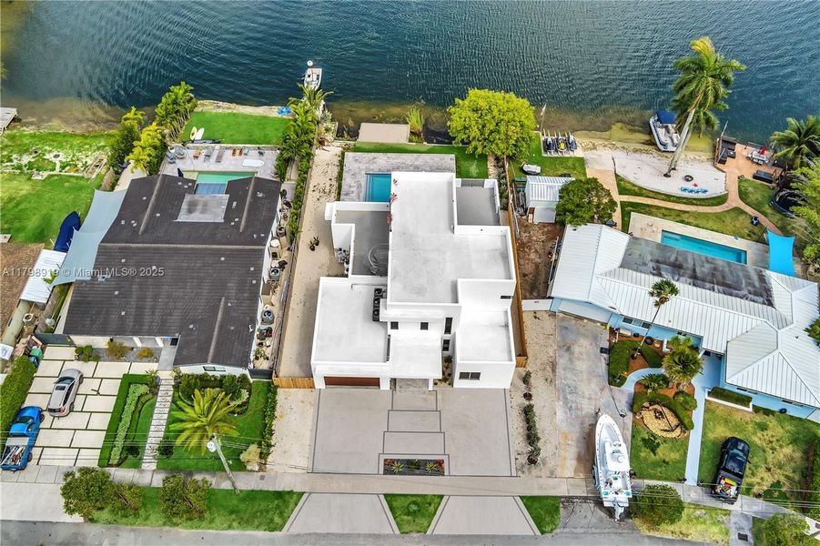 Image 34 of a home in .