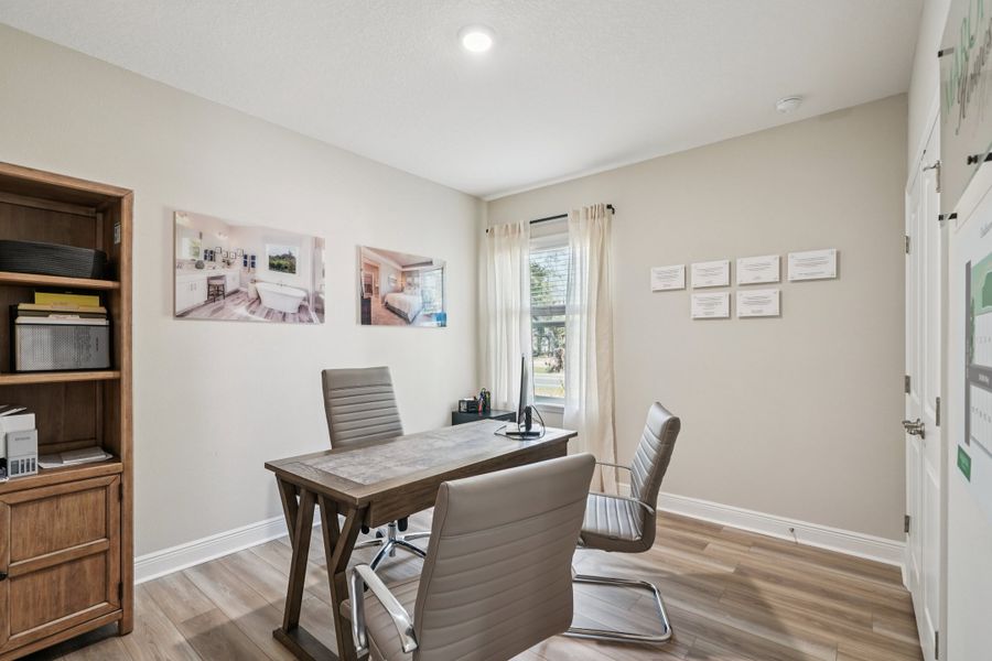 Furnished interior view inside a new home in Oakhaven Walk, Gainesville (Image 15).