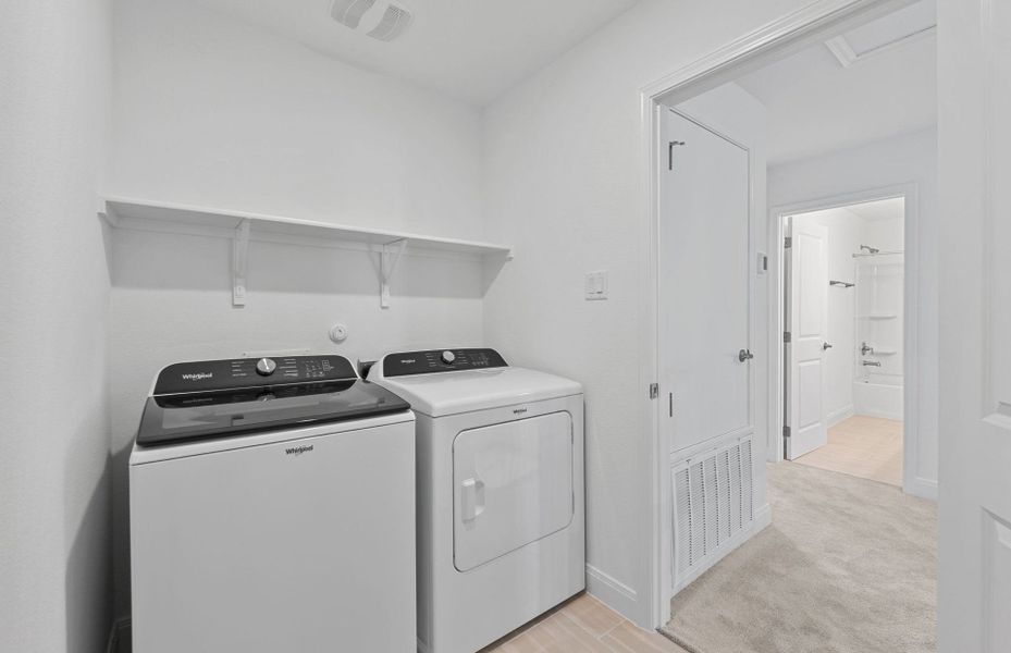 Furnished interior view inside a new home in Patterson Ranch, Georgetown (Image 5).