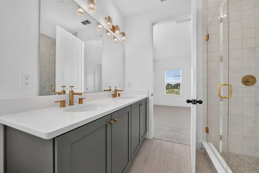 Furnished interior view inside a new home in Lake Cawood Cove, Windermere (Image 8).