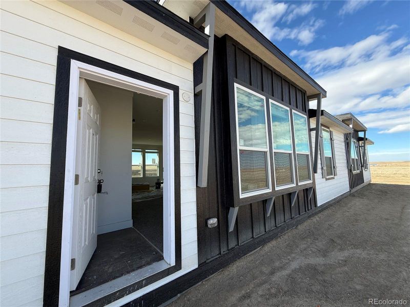 Exterior details and patio area of a home in , Strasburg (Image 17).
