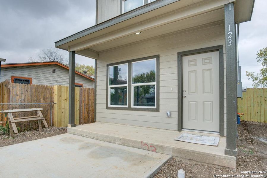 Exterior details and patio area of a home in , San Antonio (Image 21).