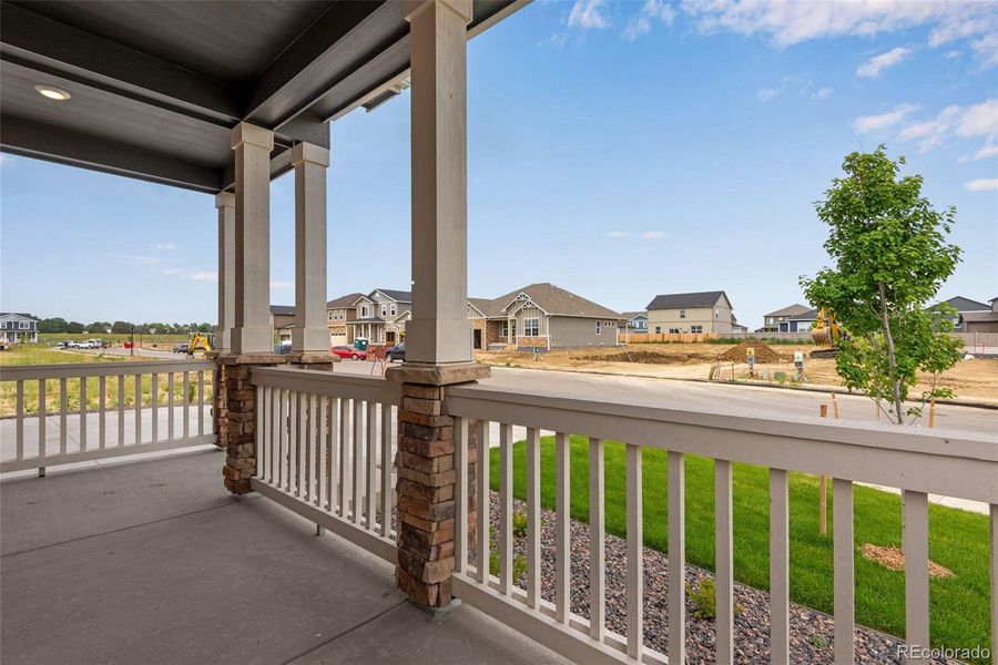 Exterior details and patio area of a home in Vantage, Berthoud (Image 28).
