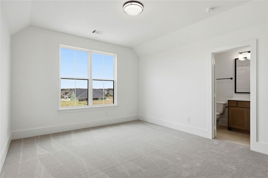 Spacious, unfurnished interior of a new home in The Grove, North Richland Hills (Image 31).