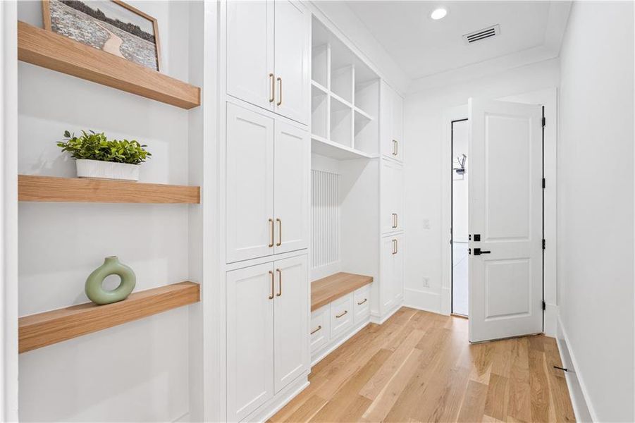 Furnished interior view inside a new home in , Lawrenceville (Image 10).