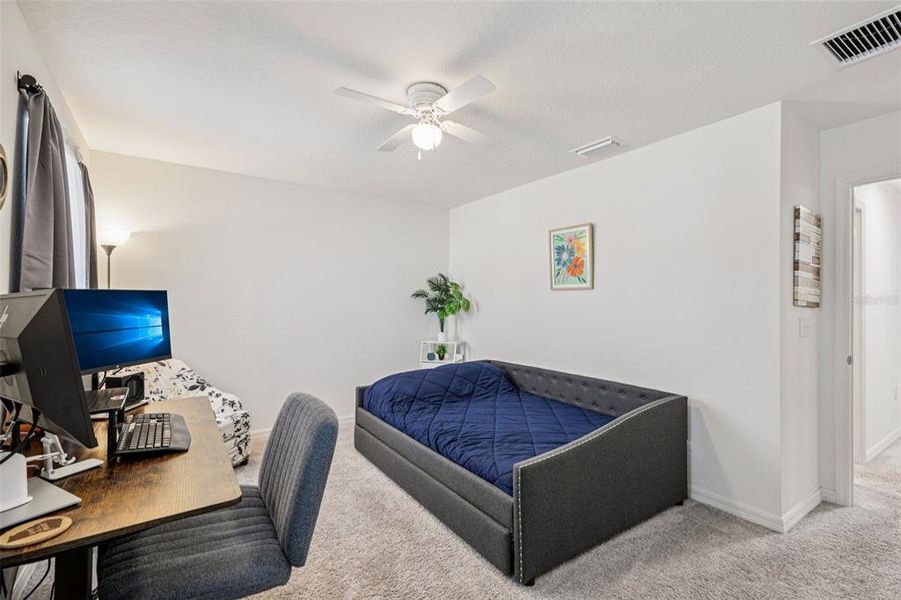 Furnished interior view inside a new home in , Clermont (Image 20).