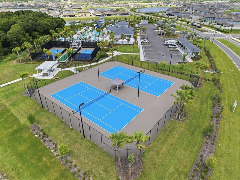 Community amenities in Prosperity Lakes, Parrish (Image 57). Community amenities in Prosperity Lakes, Parrish (Image 57).