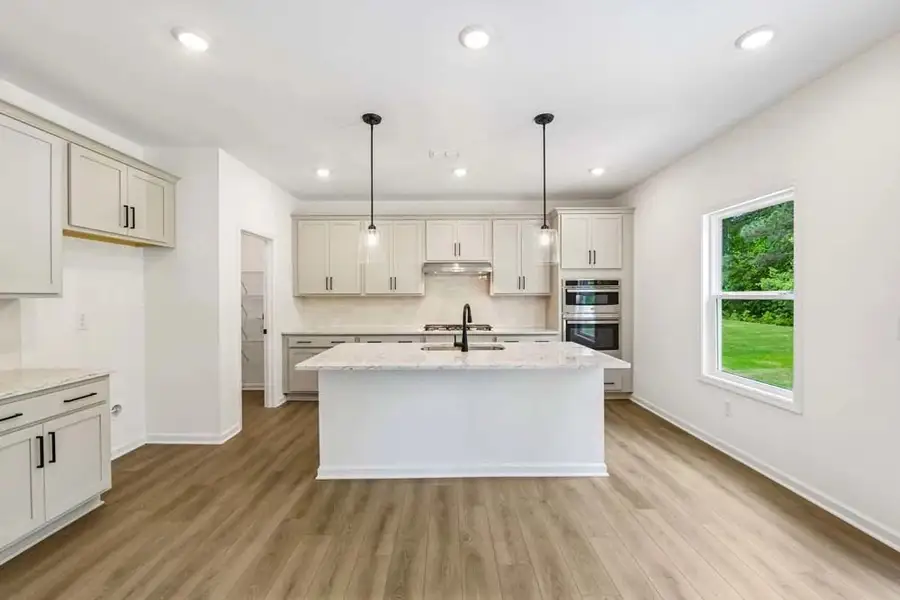 Sample Photo: Kitchen Sample Photo: Kitchen