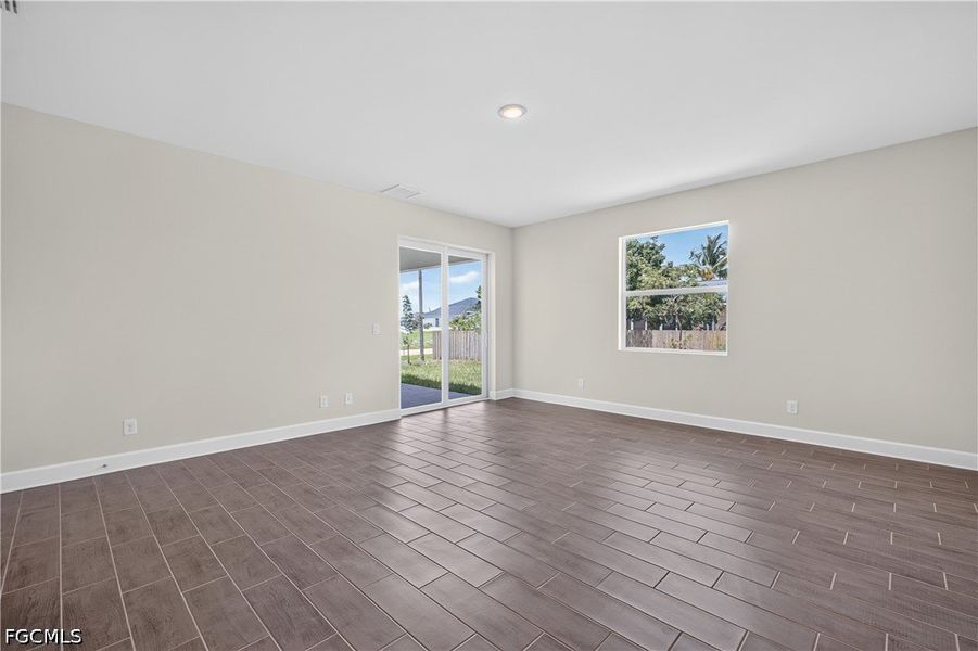 Spacious, unfurnished interior of a new home in Cape Coral, Cape Coral (Image 15). Spacious, unfurnished interior of a new home in Cape Coral, Cape Coral (Image 15).