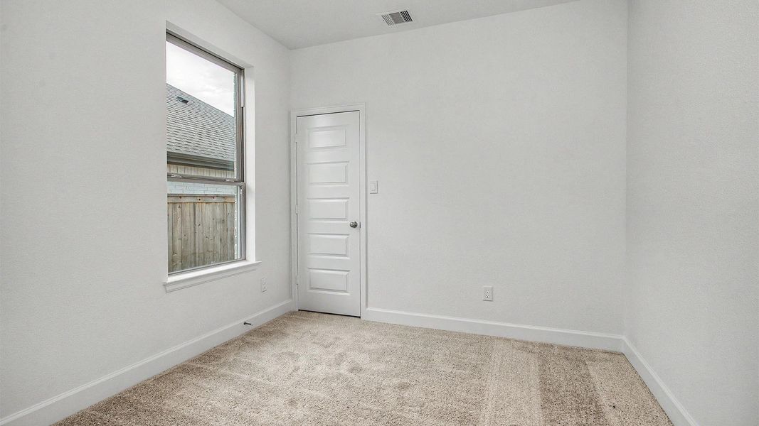 Spacious, unfurnished interior of a new home in Bridgeland, Cypress (Image 12).