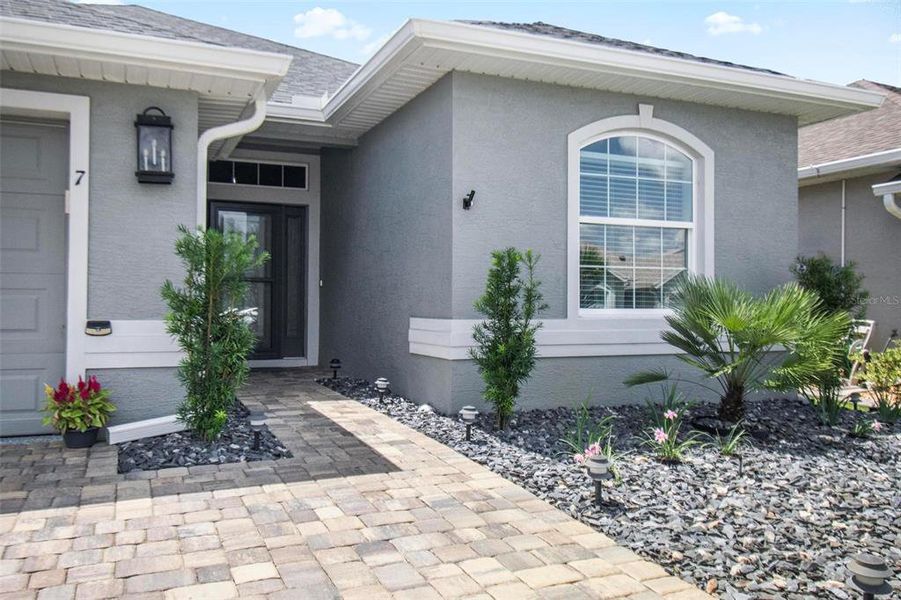 Exterior details and patio area of a home in , Palm Coast (Image 28).