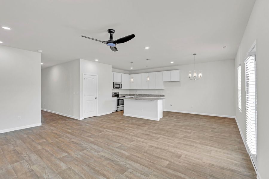 New Home in Landrum, SC.  - Slide 22