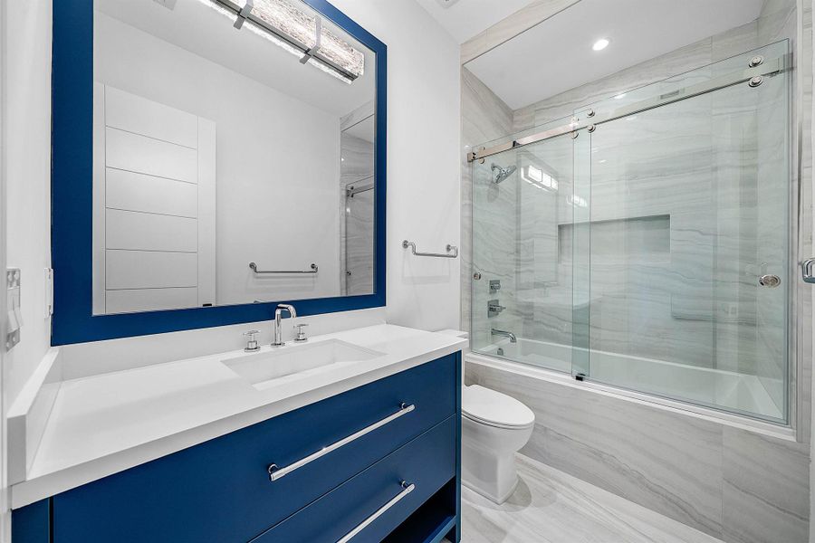 Furnished interior view inside a new home in , Boca Raton (Image 6).