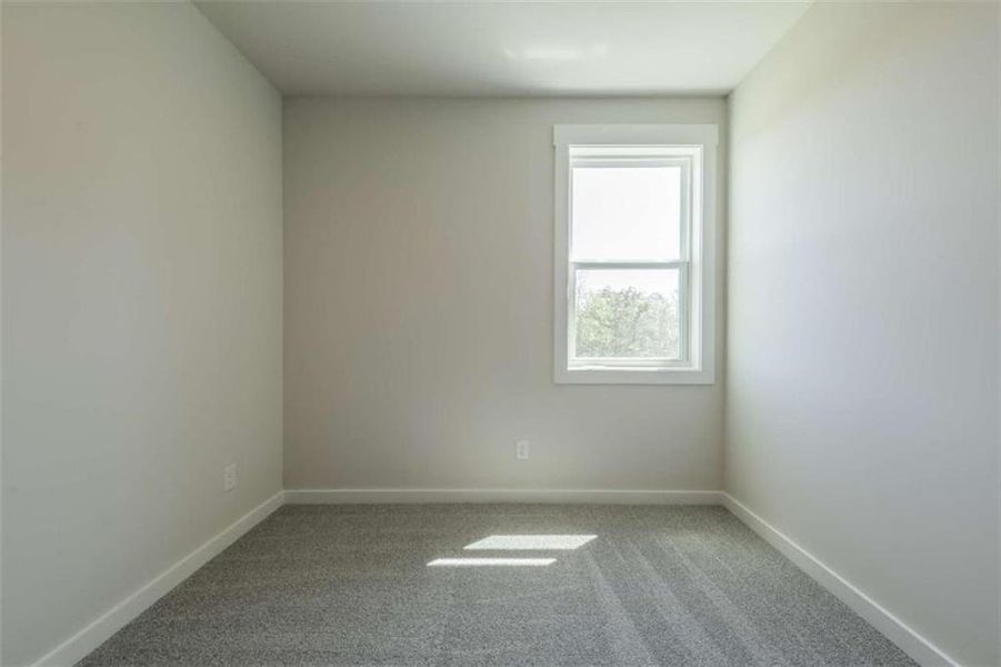 Spacious, unfurnished interior of a new home in Cambridge at Steels Bridge, Canton (Image 29).