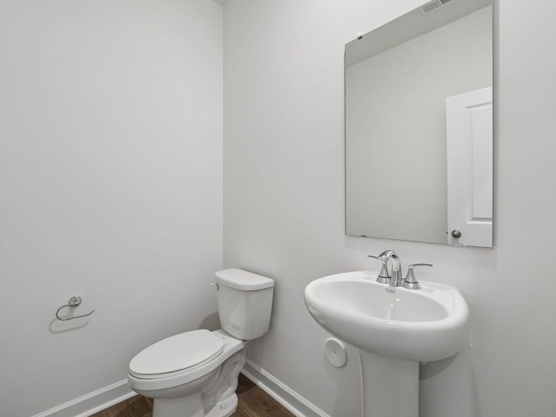 Furnished interior view inside a new home in Oxford Station, Salisbury (Image 8).