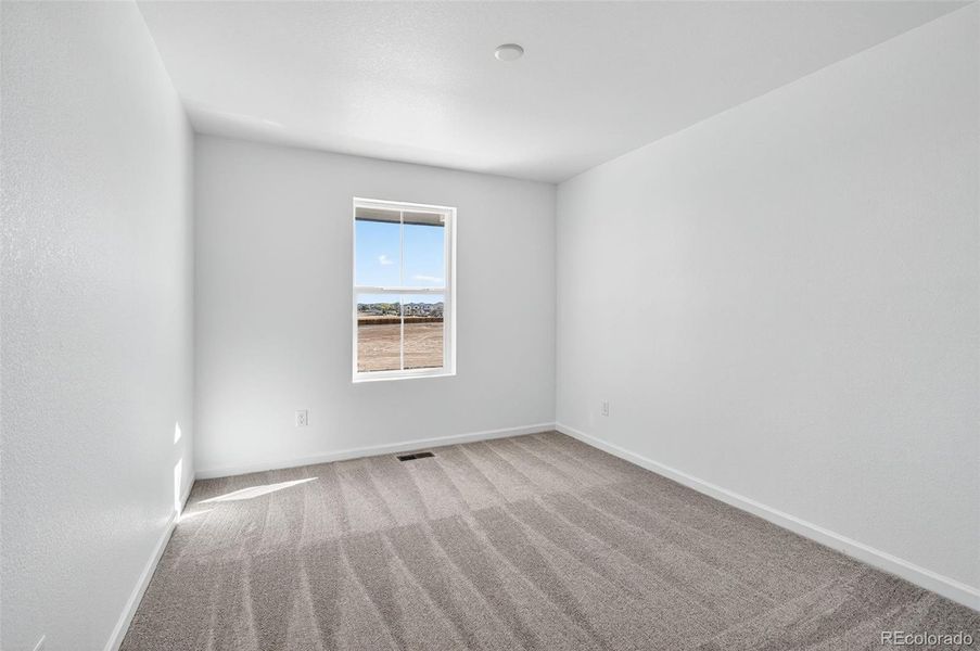 2073 Barnwood Drive ~ Ready Now 2073 Barnwood Drive ~ Ready Now