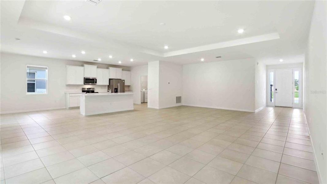 Spacious, unfurnished interior of a new home in Twisted Oaks, Wildwood (Image 22). Spacious, unfurnished interior of a new home in Twisted Oaks, Wildwood (Image 22).