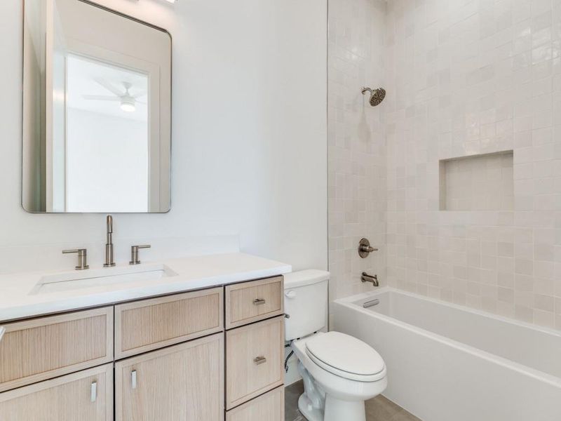 Furnished interior view inside a new home in , Dallas (Image 3). Furnished interior view inside a new home in , Dallas (Image 3).