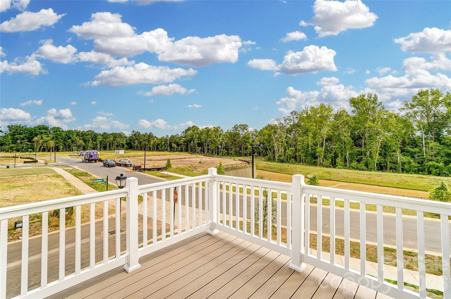 Exterior details and patio area of a home in Cheyney, Charlotte (Image 4).