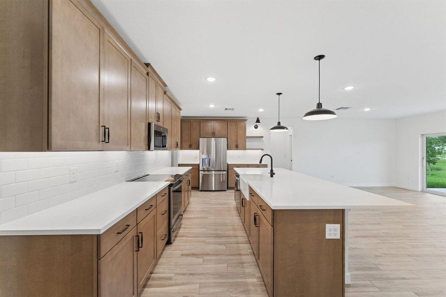 Kitchen, Dining Area & Great Room