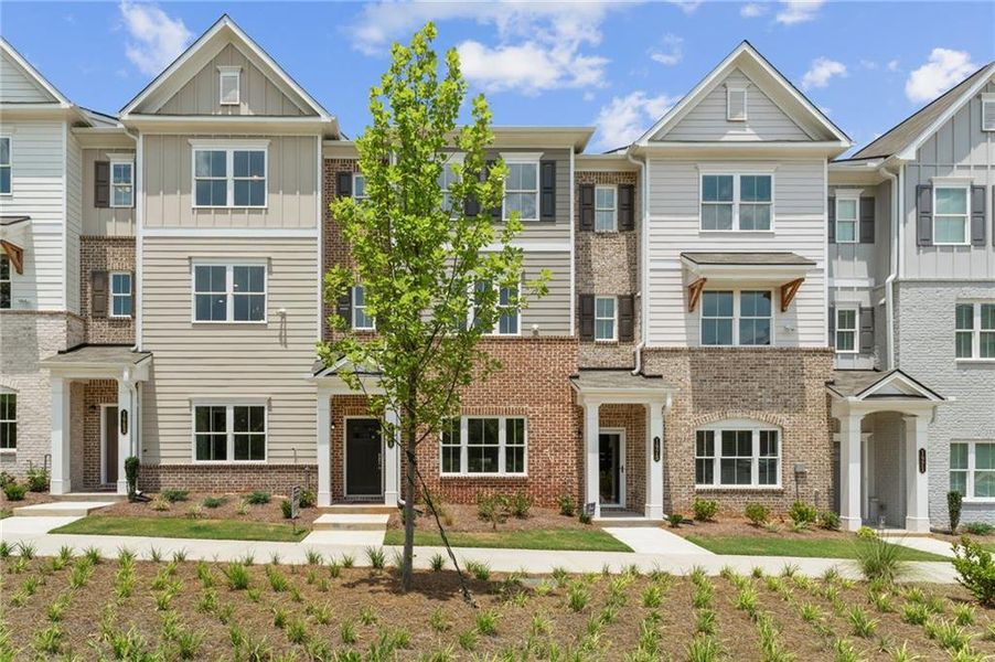 Image 16 of a home in Townes at South Main. Image 16 of a home in Townes at South Main.