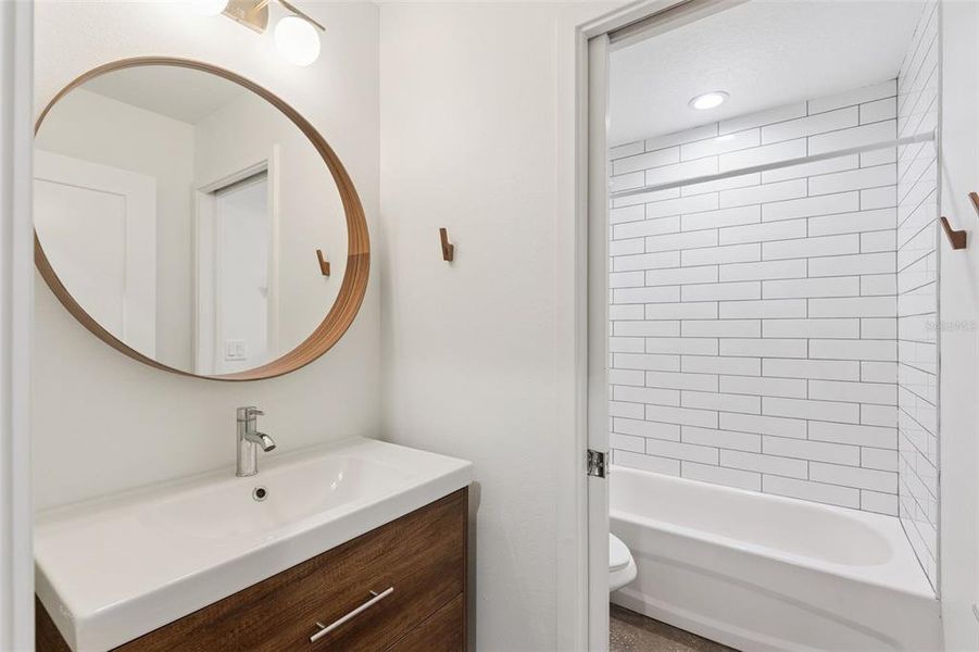 Furnished interior view inside a new home in , Sanford (Image 7).