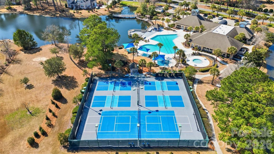 Community amenities in , Sunset Beach (Image 34).