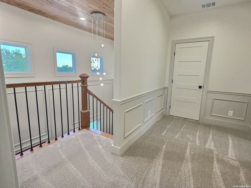 Spacious, unfurnished interior of a new home in , Jourdanton (Image 13).