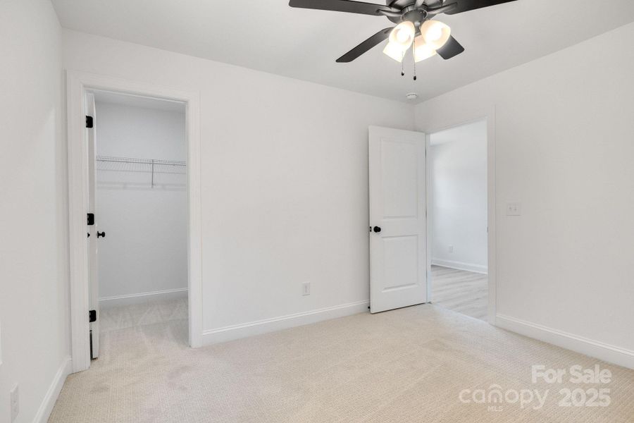 Spacious, unfurnished interior of a new home in , Harrisburg (Image 23).