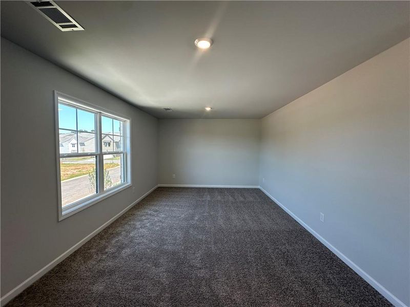 Spacious, unfurnished interior of a new home in Kentmere, Auburn (Image 21).