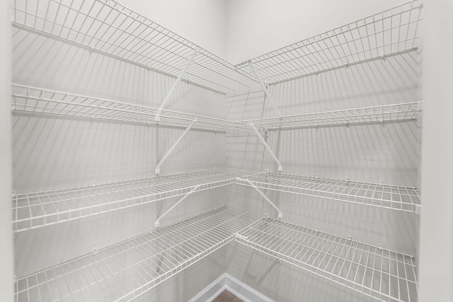 Spacious, unfurnished interior of a new home in , Ravenel (Image 14).