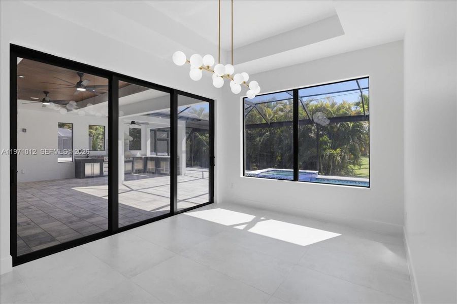 Spacious, unfurnished interior of a new home in , Cape Coral (Image 33).