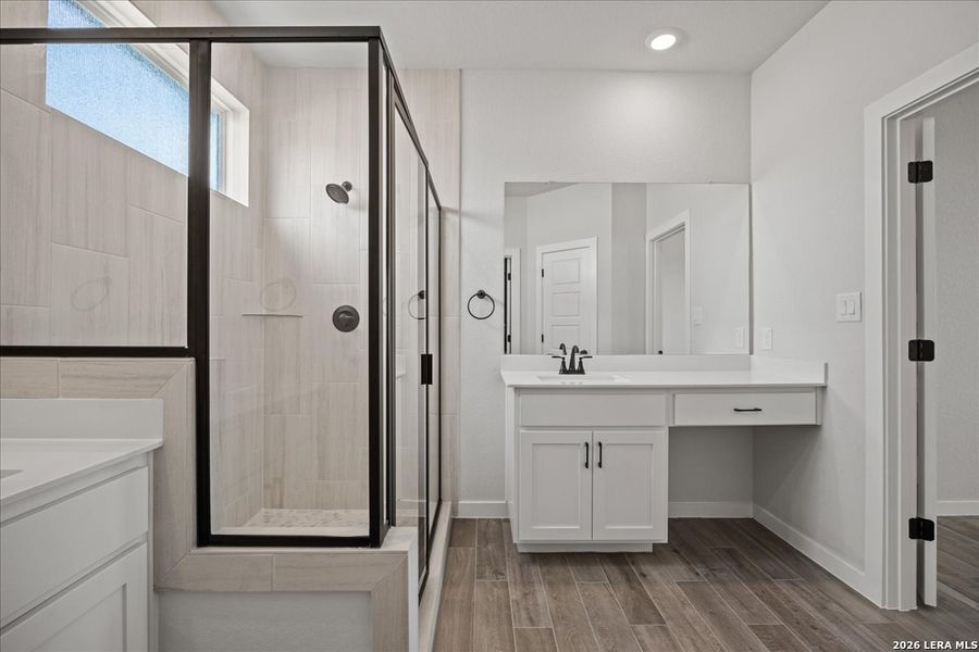 Furnished interior view inside a new home in Meyer Ranch, New Braunfels (Image 7). Furnished interior view inside a new home in Meyer Ranch, New Braunfels (Image 7).