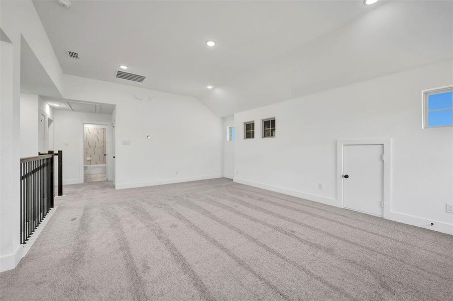 Spacious, unfurnished interior of a new home in Vintage Village, Argyle (Image 33). Spacious, unfurnished interior of a new home in Vintage Village, Argyle (Image 33).